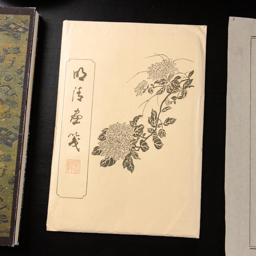 80-90年代朵云轩制木版水印《明清画笺》老信笺（一包36张） 商品图1