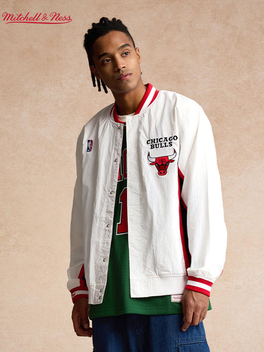 Mitchell&ness 芝加哥公牛Authentic夹克 商品图4