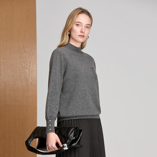 EITIE爱特爱小立领套头长袖经典百搭烫钻设计冬季新款针织衫8401114 商品图2