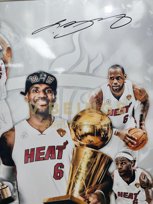 收藏系列 詹姆斯 热火总冠军 限量亲笔签名海报 商品图2