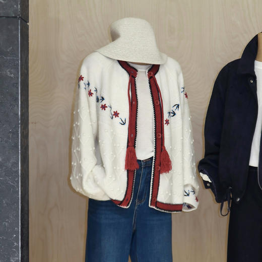 【预售7天】良木礼山羊绒绣花开衫（Q2593305） 商品图0