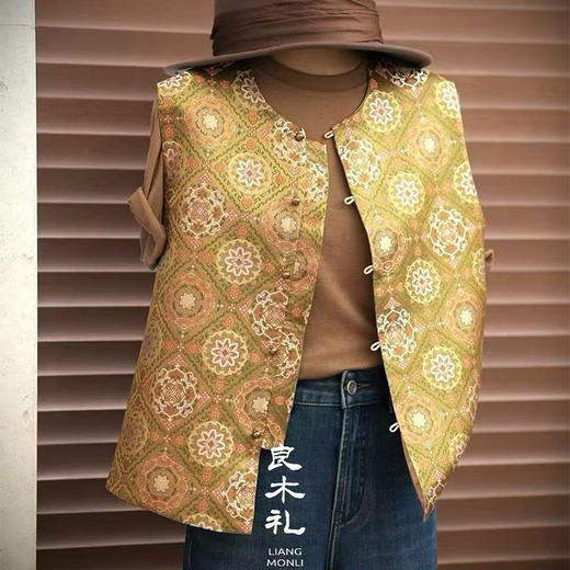 【不退不换】【预售7天】良木礼桑蚕丝国风马甲（Q2593320） 商品图0