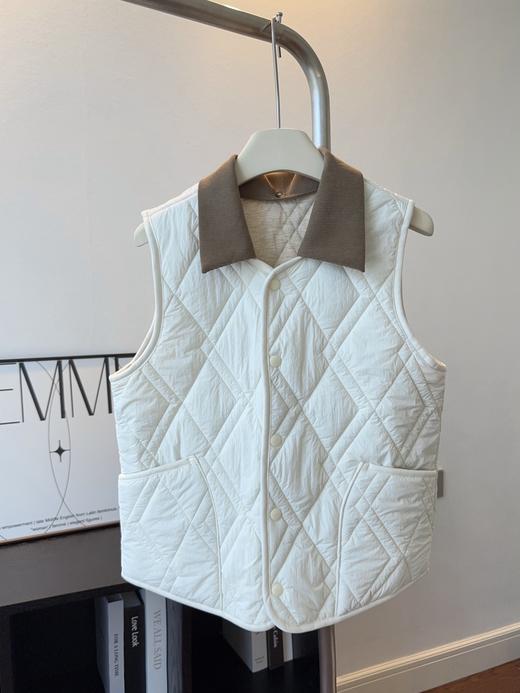 可拆翻领绗缝羊毛马夹 商品图5