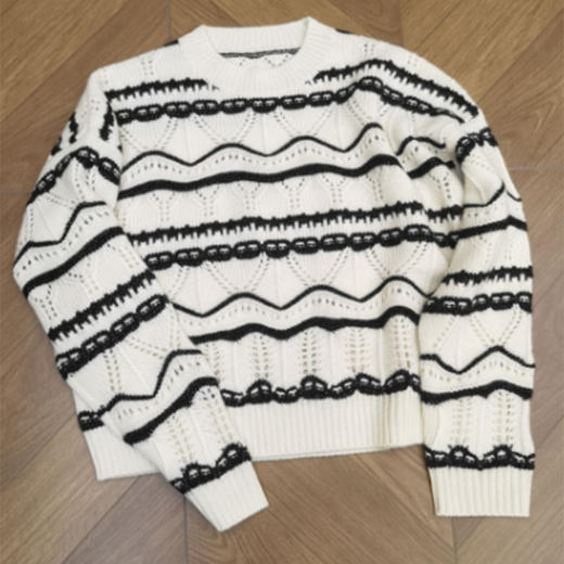 【预售7天】良木礼丝羊绒上衣（Q2593878） 商品图0