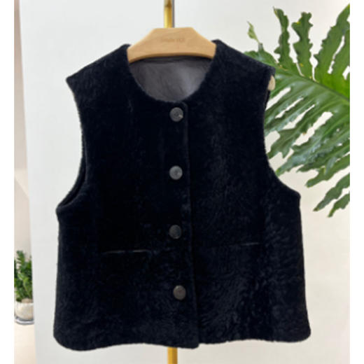 【预售7天】良木礼羊毛马甲（Q25101494） 商品图1