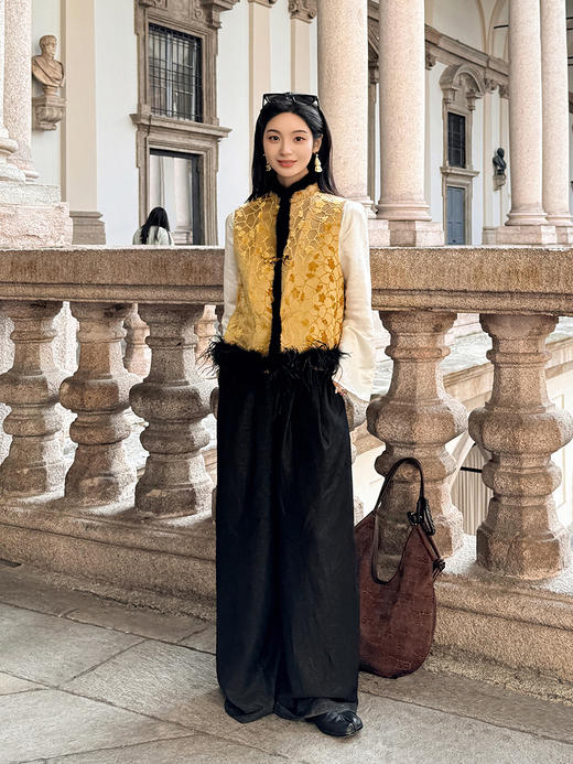 盛唐牡丹 | 冰裂梅花纹真丝漳缎棉马甲 商品图3