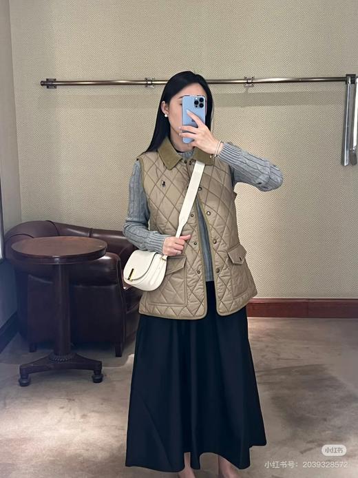 LFLL女装早秋灯芯绒饰边绗缝马甲RL26919 商品图2