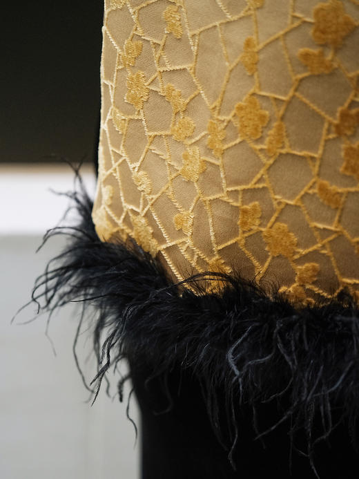 盛唐牡丹 | 冰裂梅花纹真丝漳缎棉马甲 商品图8