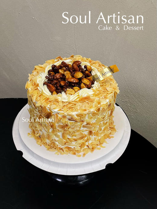 焦糖坚果·榛子奶冻咸奶油蛋糕 商品图0