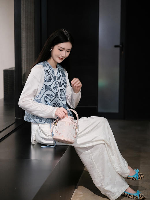 盛唐牡丹 | 吉祥结真丝漳缎系带马甲 商品图5