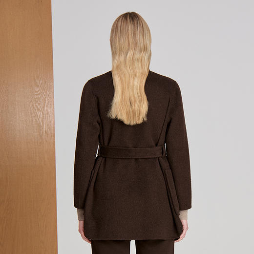 EITIE爱特爱大号贴袋大气实用领部简约设计松弛感保暖大衣8414115 商品图4