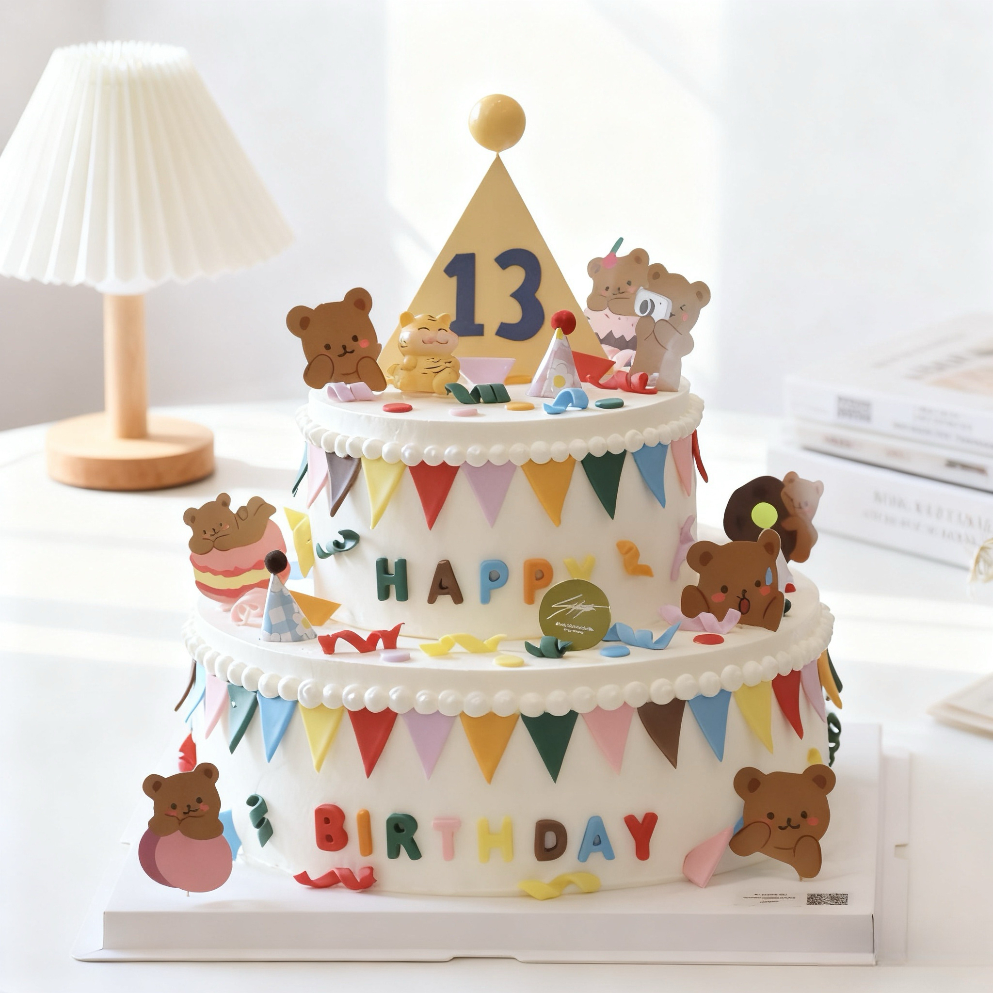 欢乐小彩旗 - 双层蛋糕