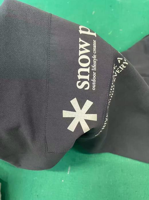 Snowpeek雪峰超帅的卫衣，男女同款... 商品图3