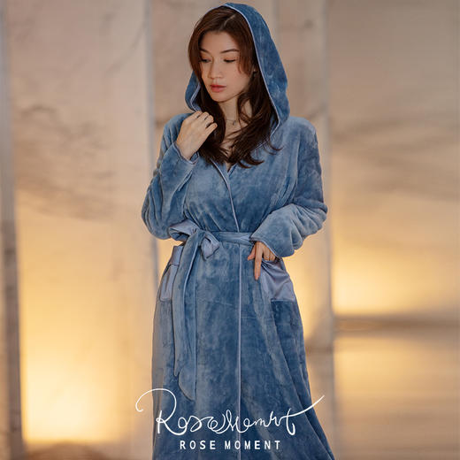 像躺在云朵上般松软的立绒长袍 P230936 商品图1