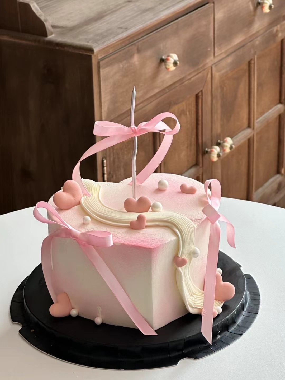 ins丝带粉色心形蛋糕
