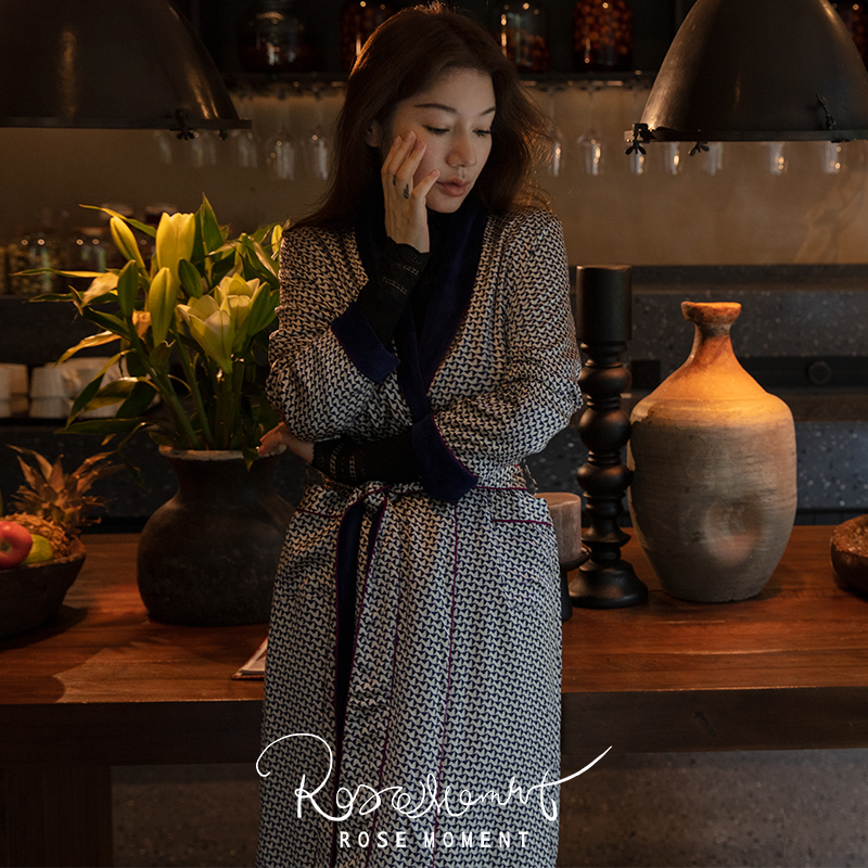 轻奢印花真丝毛巾棉翻领长袍 T822013