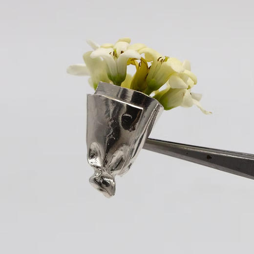 订购6周到｜Rena jewelry-Bouquet-花束 银色 胸针［以色列设计师］ 商品图2