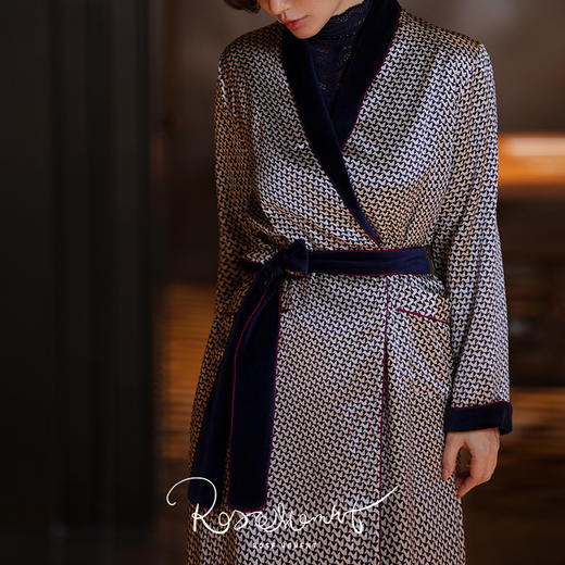 轻奢印花真丝毛巾棉翻领长袍 T822013 商品图5