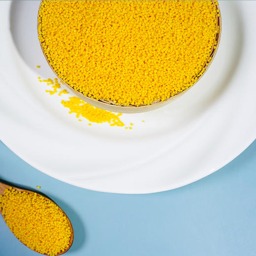 【严选】【黑龙江直发 东北黑土 有机】和粮溢田有机小米 金黄饱满 干净无杂 易煮米油浓稠有机小米990g溢田（YITASTE）溢小妹系列（厂家直发） 商品图1