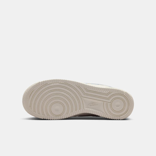 Nike Air Force 1 LV8 大童空军一号运动鞋 IM6697 商品图1