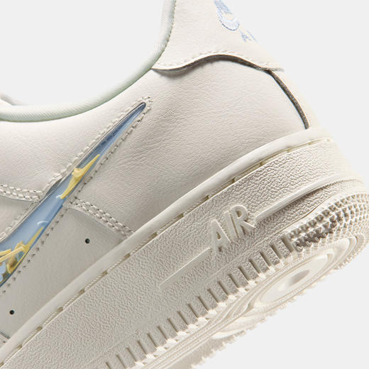 Nike Air Force 1 LV8 大童空军一号运动鞋 IM6697 商品图7