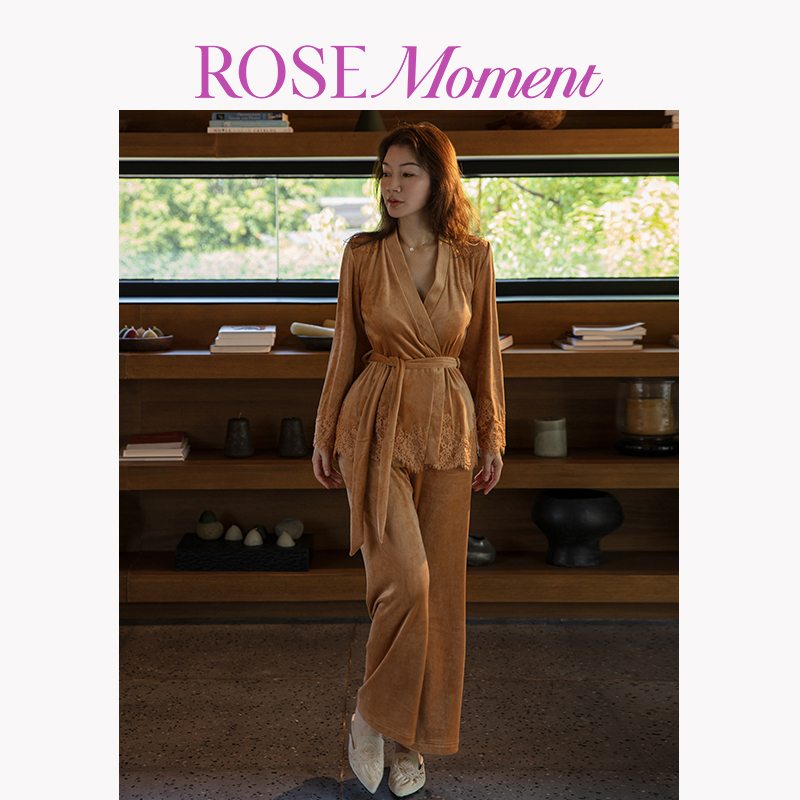 如云朵般松软舒适的长袖长裤立绒套装 T250602