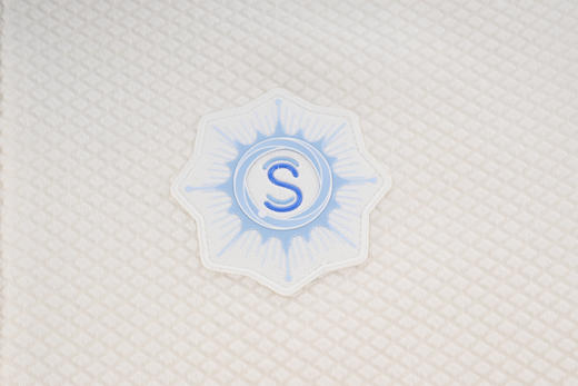 【如“颖”随形】李宁乒乓球系列秋冬新款孙颖莎款卫衣AWDVF31-1 商品图6