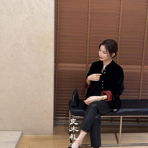 【部分现货】良木礼真丝两面穿外套（Q2591227） 商品图0