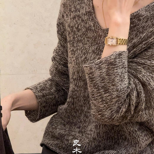 【特价不退不换】良木礼山羊绒V领上衣（Q2592461） 商品图4