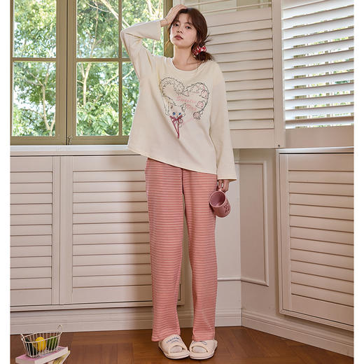 【换季出清】自然醒清甜牛奶丝家居服女款套头（带胸垫）睡衣春秋季长袖长裤卡通可爱宽松套装新款女士冬天家居服QH 商品图4