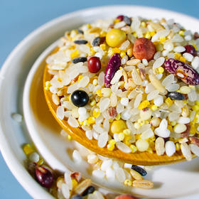 【严选】【黑龙江直发 东北黑土 有机】和粮益田有机八宝米 无化肥农药 18 种谷物 营养搭配 口感软糯 越嚼越香有机八宝米1kg 溢田（YITASTE）溢小妹系列（厂家直发）