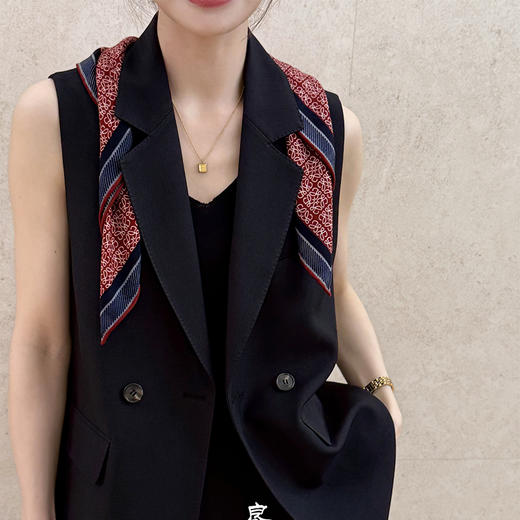 【部分现货】良木礼醋酸马甲（Q2591442） 商品图9