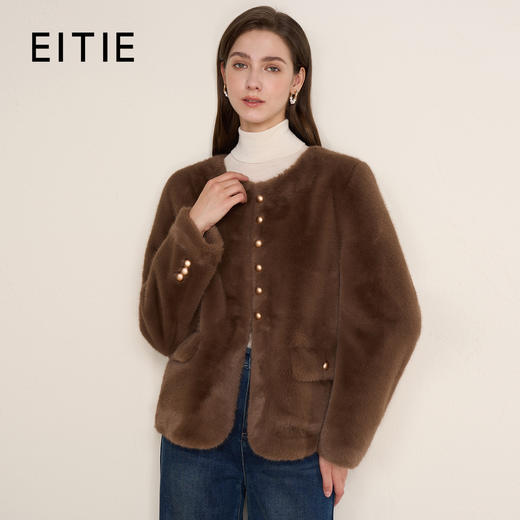EITIE爱特爱巧克力色秋冬氛围感圆领短款环保皮草外套D2503923 商品图0