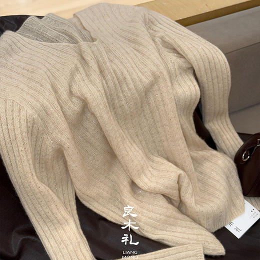 【预售7天】良木礼山羊绒烫钻V领套衫（Q2584514） 商品图7
