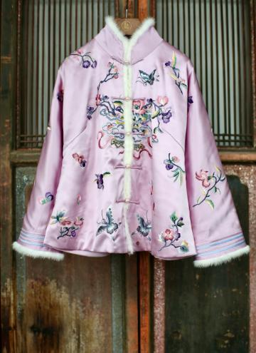 盛唐牡丹大师系列-王小潇| 真丝手推绣绣水貂花篮吉服棉袄(盛唐牡丹与非遗传承人王小潇联名系列 ) 商品图0