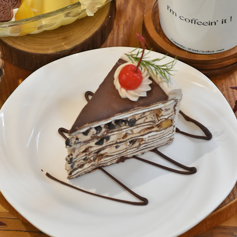 杏仁巧克力千层切块蛋糕