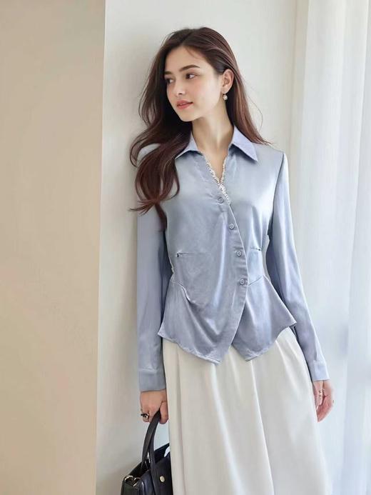 冰点价！仅限11.11！退货勿拍【秋新品】维纳真蒂2829蕾丝V领系带衬衫-喜出 商品图0