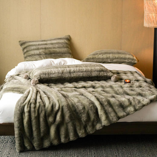 【换季出清】自然醒秋冬高奢融雪兔貂毛毯MT 商品图5