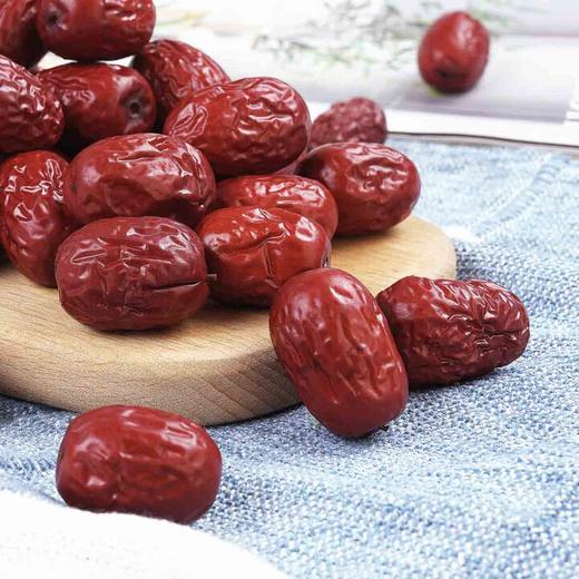 【严选】【新疆有机特产 肉厚核小 口感香甜】神恋有机麦盖提灰枣 自然挂干 枣肉紧实 煲汤煮粥泡茶休闲零食500g  （厂家直发） 商品图3