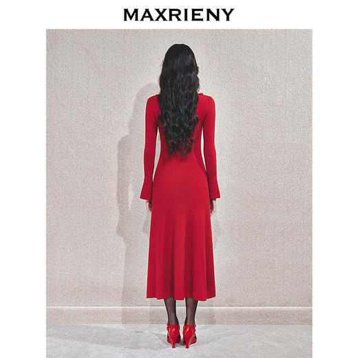 【商场同款-节庆穿搭】MAXRIENY精致复古新年红连衣裙修身针织裙(货号:MC85DR771) 商品图3
