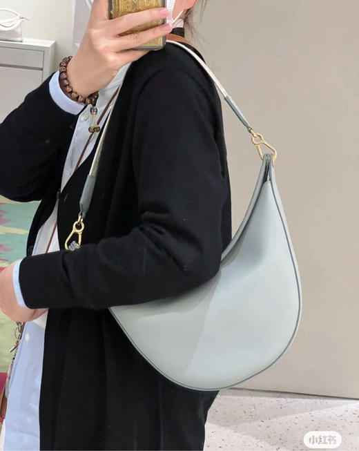 罗意威 浅蓝色 半月包 商品图1