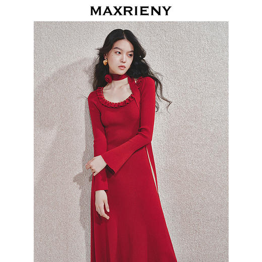 【商场同款-节庆穿搭】MAXRIENY精致复古新年红连衣裙修身针织裙(货号:MC85DR771) 商品图2