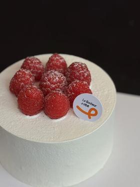 ins树莓奶油蛋糕