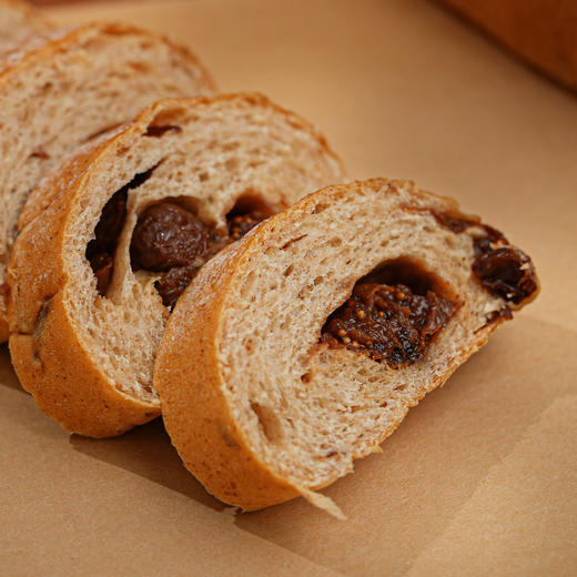 无花果提子黑麦软欧 145g 商品图2