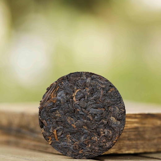 【七彩云南经典1889七彩系列普洱茶】源自海拔 1800 米以上的核心茶区，精选 8 个独具风味的特色茶青，遵循第 “9” 号经典配方 多种规格任选 商品图12