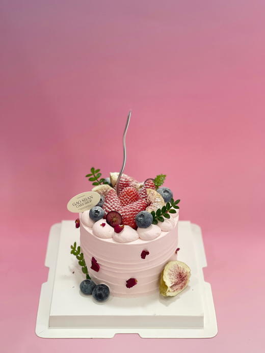 粉嫩水果蛋糕 商品图0
