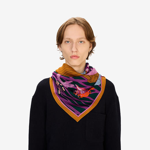 北京仓｜Inoui Editions-130 VEGAS-恐龙 紫色 方巾［法国设计师］ 商品图1