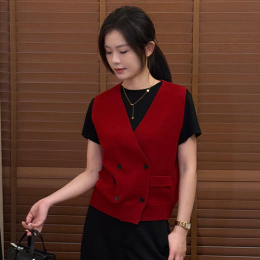 【预售7天】良木礼绵羊毛马甲（Q2592272） 商品图0