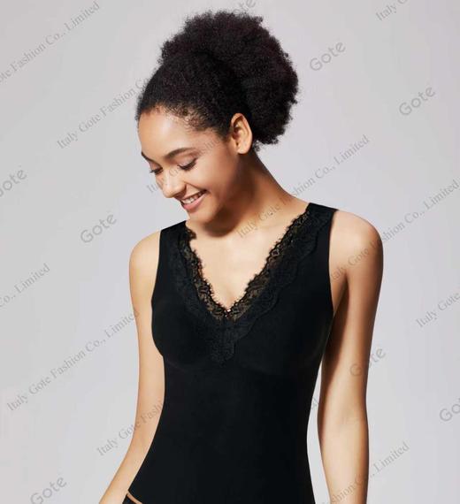 Gote秋冬新品“暖绒茧”法式蕾丝V领一体背心 商品图1