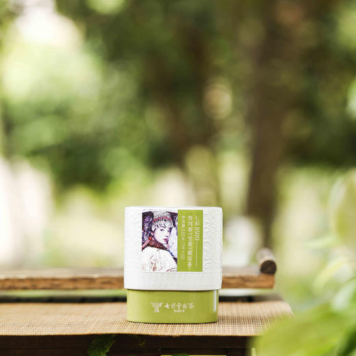 【七彩云南经典1889七彩系列普洱茶】源自海拔 1800 米以上的核心茶区，精选 8 个独具风味的特色茶青，遵循第 “9” 号经典配方 多种规格任选 商品图2